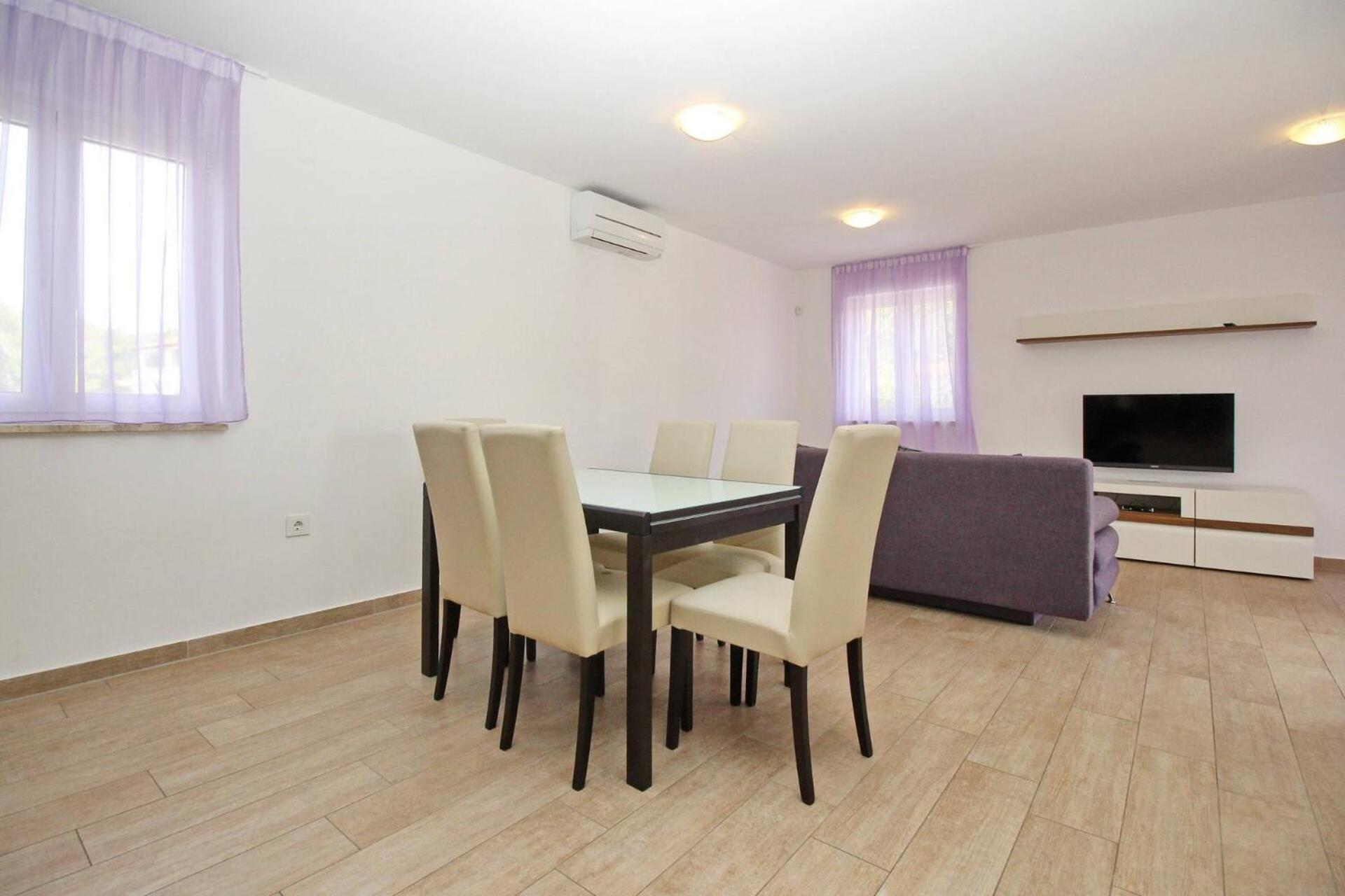 Apartments Smojver Stipe 巴斯卡 外观 照片